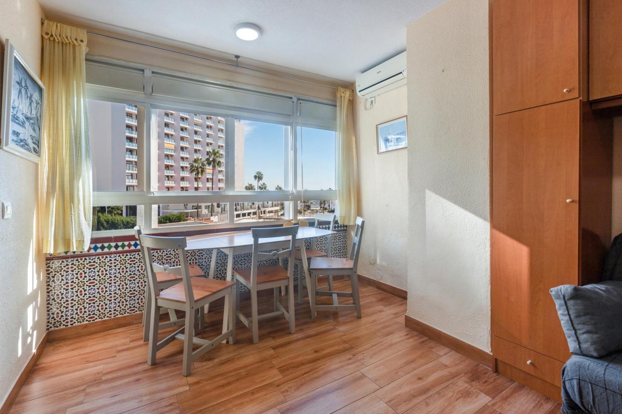 Next To Puerto Marina And The Beach Benalmadena Exterior photo